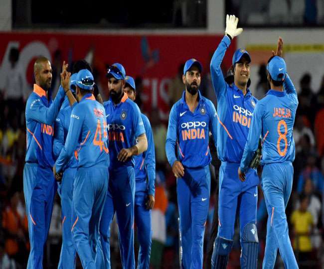 world  cup  India vs West Indies : वेस्टइंडीज पर एकतरफा जीत से भारत सेमीफाइनल के पहुँच के करीब 