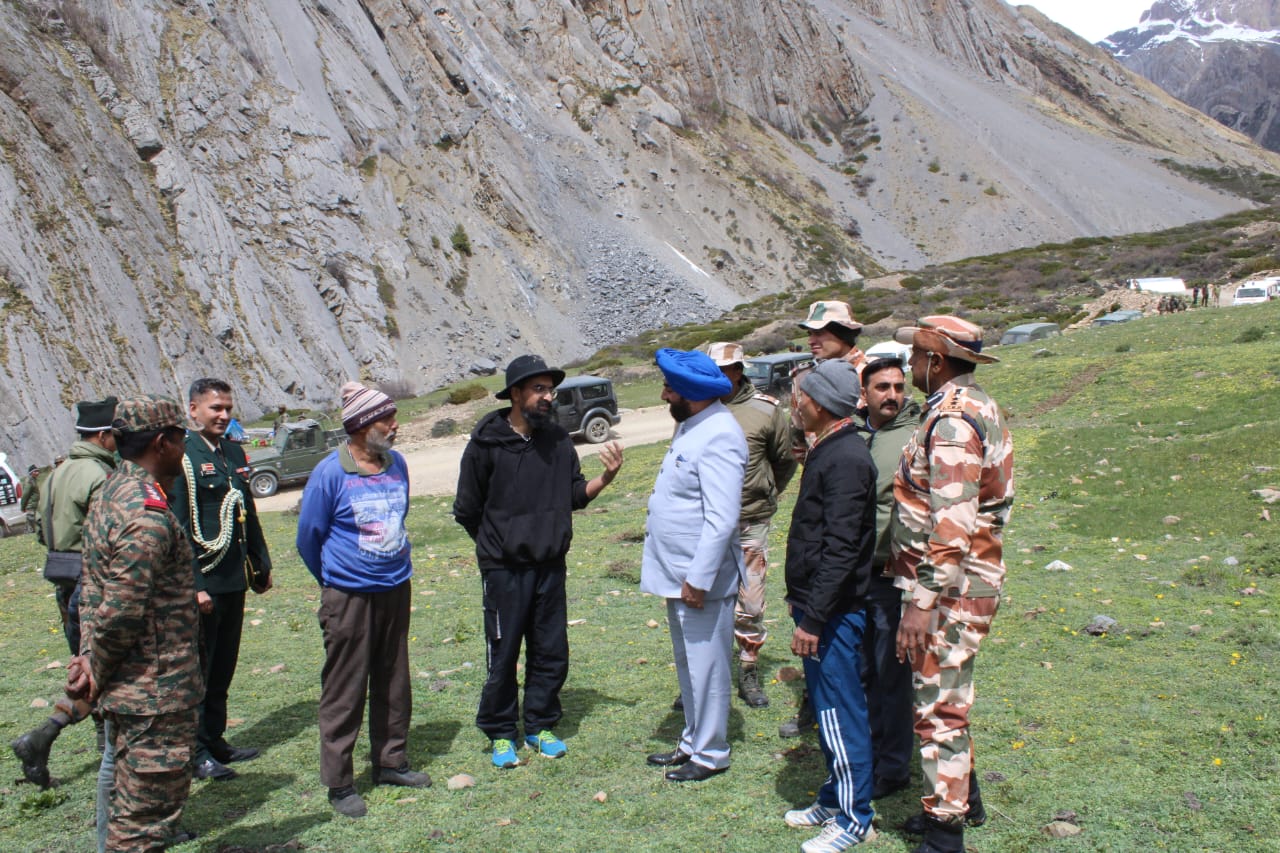 राज्यपाल गुरमीत सिंह पहुंचे इन सीमावर्ती इलाकों के दौरे पर