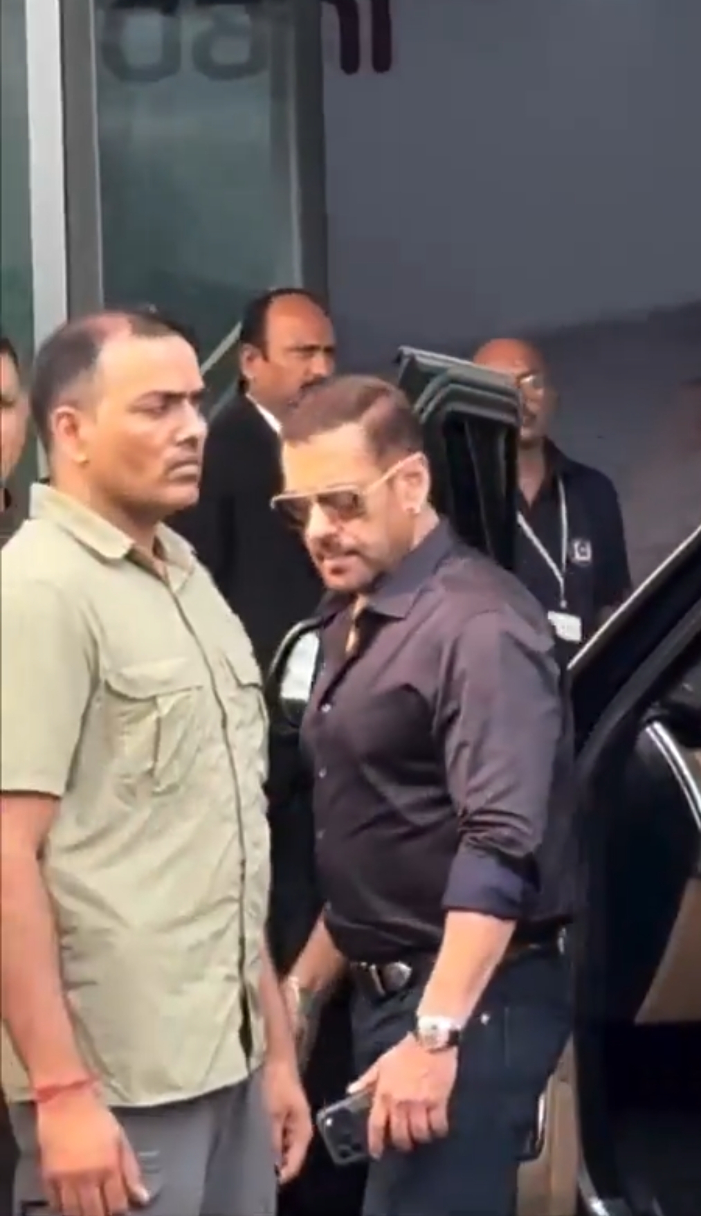 Salman Khan Under Heavy Security After Tiger Shroff Firing Incident