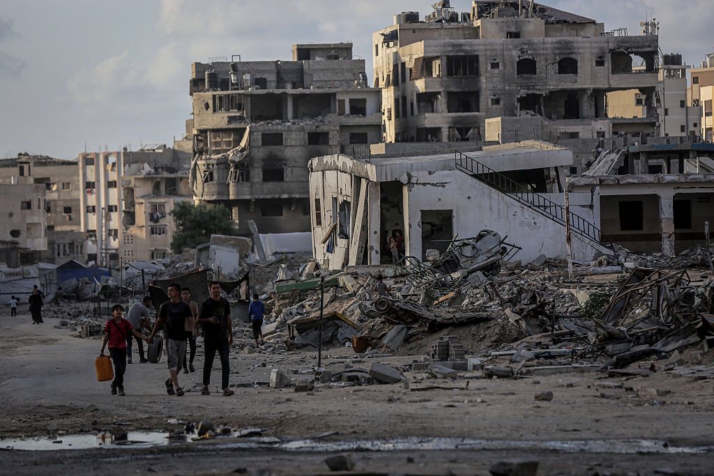 Tens of Thousands Killed and Widespread Destruction in Gaza War