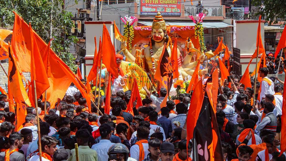 Bajrang Dal / आज देशभर में हनुमान चालीसा का पाठ करेगा बजरंग दल, कहा- भगवान कांग्रेस को सद्बुद्धि दे