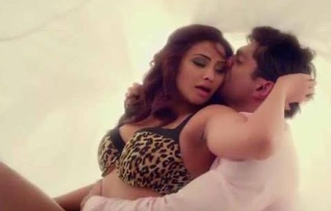 Daisy Shah Opens Up About Filming Bold Scenes Without Hesitation