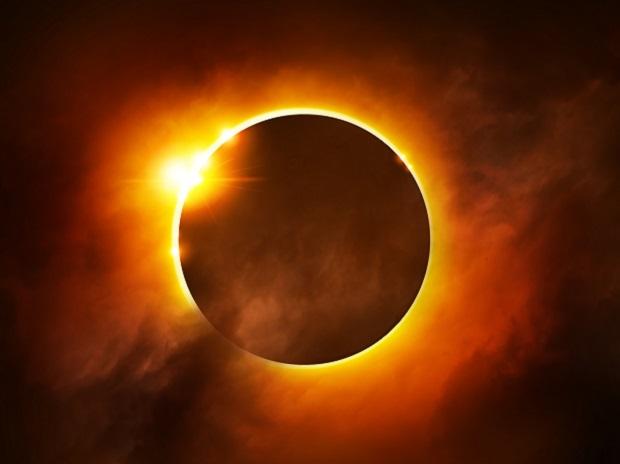 solar eclipse 2020सूर्य ग्रहण 2020: जानें क्यों खास है 21 जून का सूर्यग्रहण, भारत में कब और कहां दिखेगा