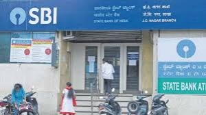 SBI ग्राहकों के लिए जरूरी खबर: स्‍टेट बैंक की ऑनलाइन बैंकिंग सर्विस हुई ठप, लेकिन ATM कर रहे काम