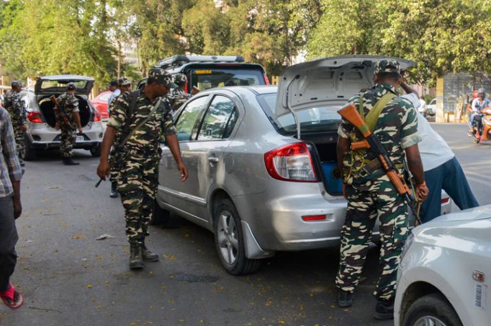 गृह मंत्रालय ने मतगणना के दौरान हिंसा की आशंका के चलते राज्‍यों को किया अलर्ट