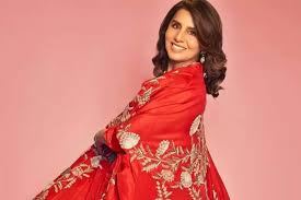 नीतू कपूर आज भी अपनी बेमिसाल खूबसूरती, दमदार एक्टिंग और सादगी से दर्शकों के दिलों पर राज कर रही है 