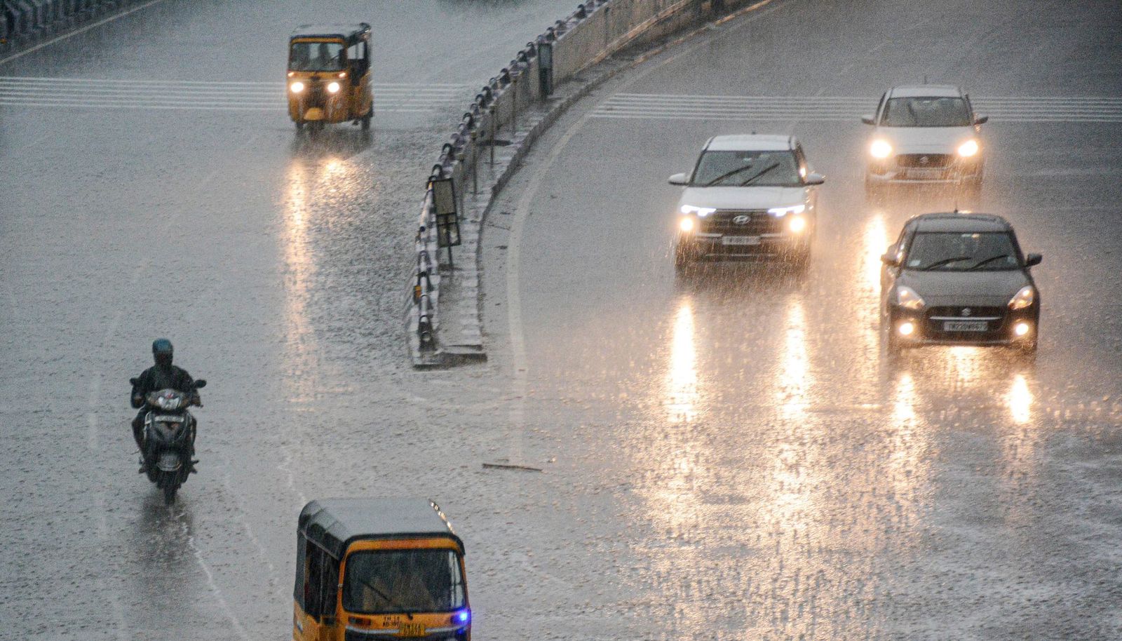 Heavy Rain Predicted Across Tamil Nadu as IMD Warns Fishermen to Stay Ashore