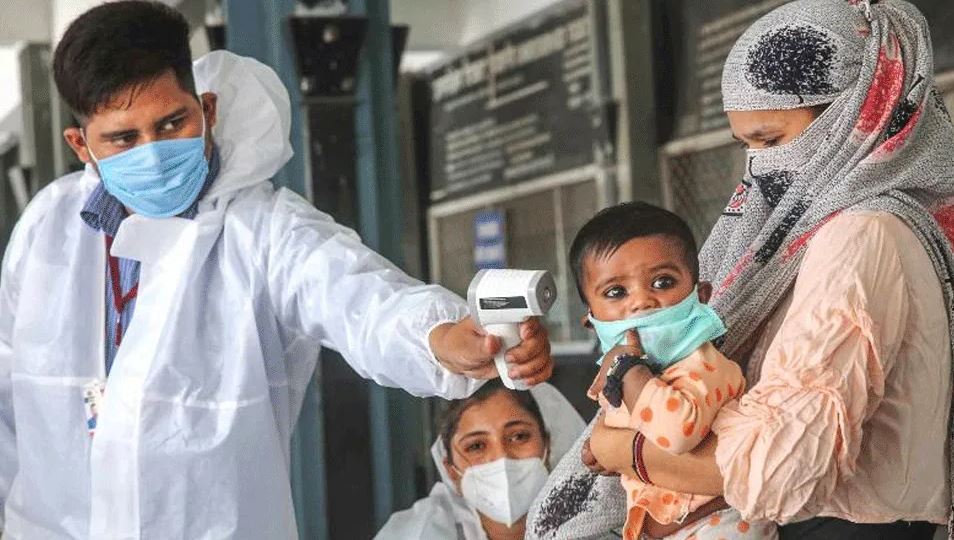 COVID-19 Vaccination: मार्च से शुरू होगा 12-14 साल के बच्चों का टीकाकरण