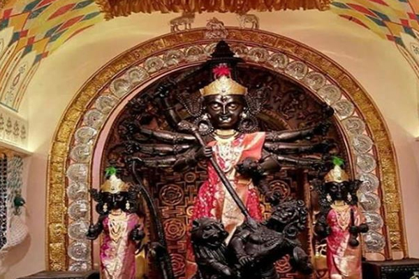 कोलकाता में भी काली पूजा पंडाल में महिलाओं के प्रवेश पर रोक..