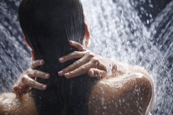 Cold Showers Do Not Cause Strokes or Heart Disease, Russian Cardiologist Says