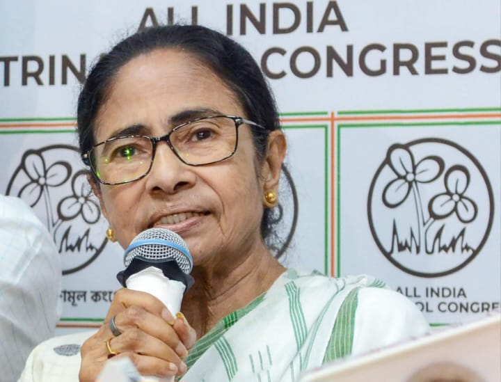 Bengal Politics Shifts as Mamata Calls for Opposition Unity