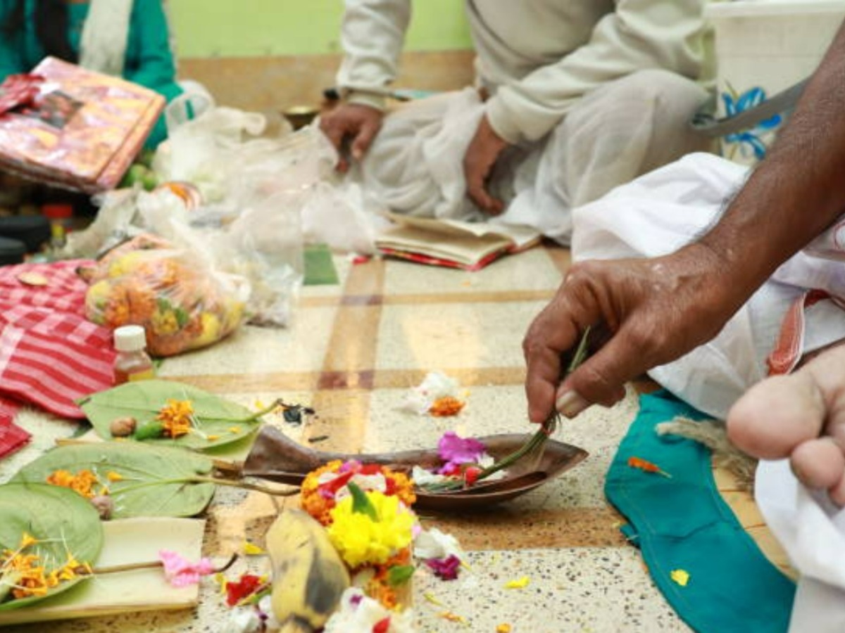 अपने पूर्वजों की मृत्यु की तिथि न हो याद तो इस दिन करें पूजा, जान लें इसका नियम