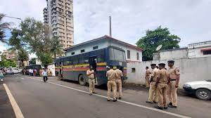 Mumbai: मुंबई में घुसे तीन पाकिस्तानी आतंकी’, पुलिस को फोनकर शख्स ने किया दावा