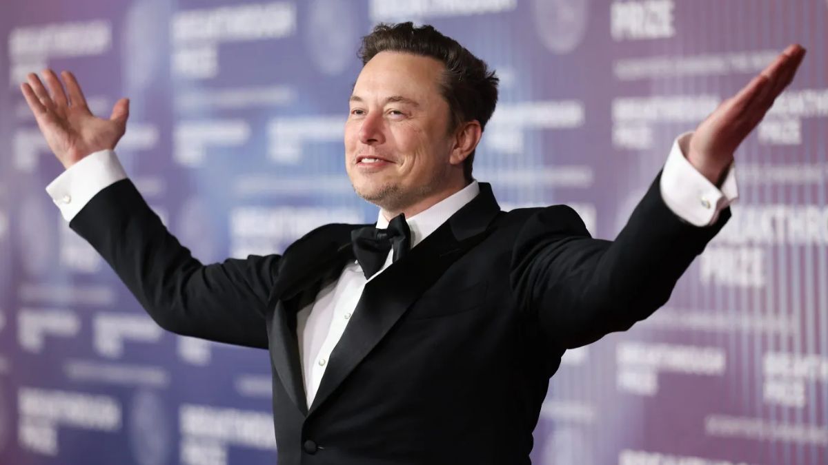 Elon Musk News / X पर 200 मिलियन फॉलोअर्स वाले मस्क बने पहले शख्स