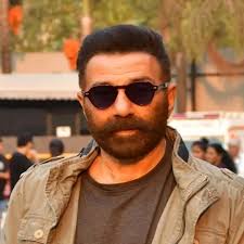 सनी देओल, 'गदर 2' और 'बॉर्डर 2' के बाद अब नज़र आएंगे निर्देशक एआर मुरुगदॉस के एक्शन-थ्रिलर फिल्म में 