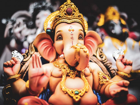 Eco Friendly Ganesh idol : गणेश चतुर्थी पर ईको फ्रेंडली गणपति बप्पा की मूर्ति करें स्थापित