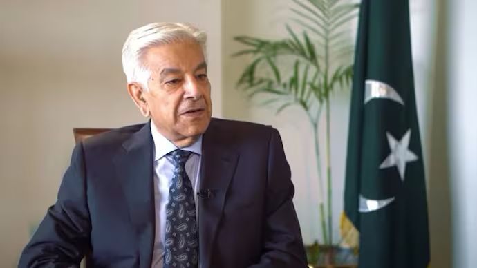 Pakistan Tells Afghans to Return Home, Warns Against Cross-Border Militancy