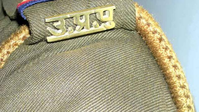 लखनऊ में यातायात नियम तोडऩे पर 1 दिन में 305 पुलिसकर्मी के खिलाफ मामले दर्ज