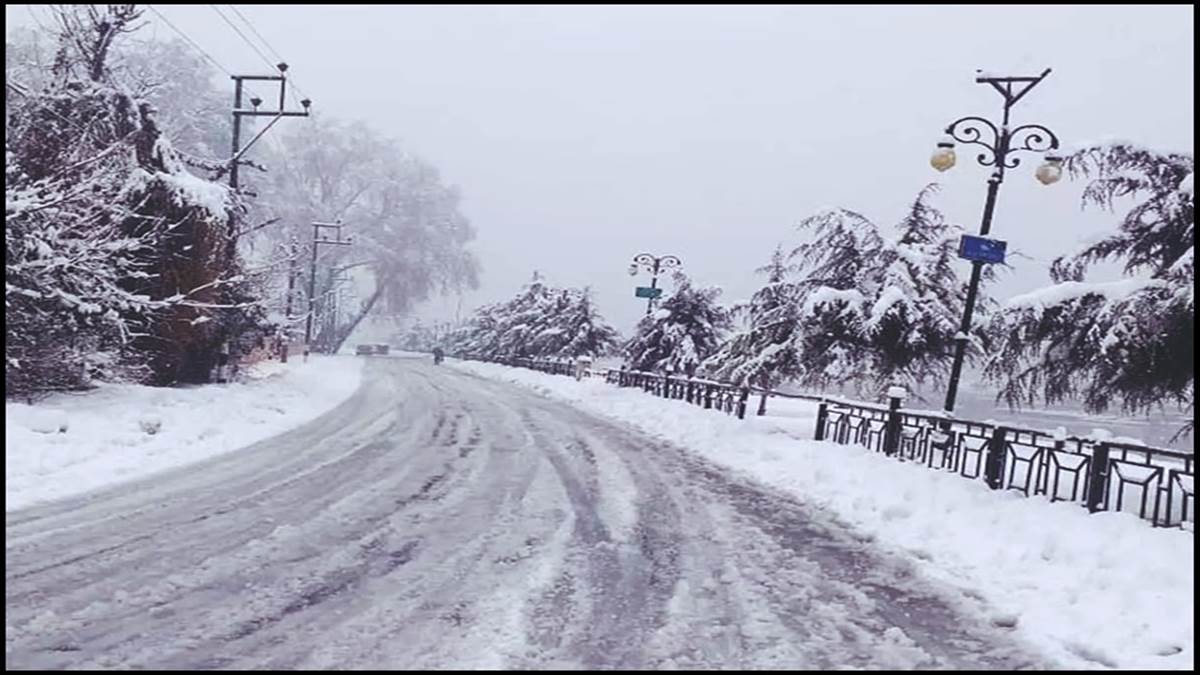 Weather Today / इन राज्यों में ठंड ने दिखाया 'रौद्र' रूप, नदी-नाले जमे