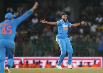 Asia Cup 2023 / भारतीये गेंदबाजों का कहर- एशिया कप फाइनल में श्रीलंका 50 रन पर ऑलआउट