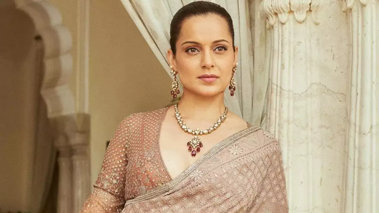 Kangana Ranaut News :कंगना के खिलाफ दर्ज हुईं 200 FIR...आखिर क्या था मामला?