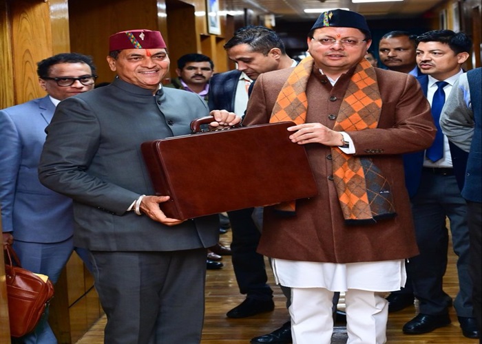 धामी सरकार ने पेश किया एक लाख करोड़ से ज्यादा का बजट, इन बिंदुओं पर विशेष ध्यान 