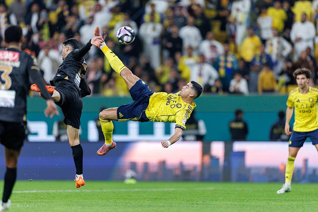 Ronaldo Delivers Stunning Bicycle Kick as Al Nassr Defeat Al Khaleej 4-1