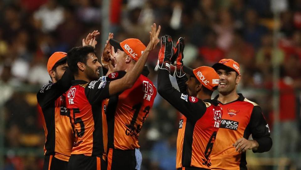 IPL 2019 DC vs SRH : आक्रामक शुरुआत के बाद दिल्ली कैपिटल्स के 5 विकेट गिरे