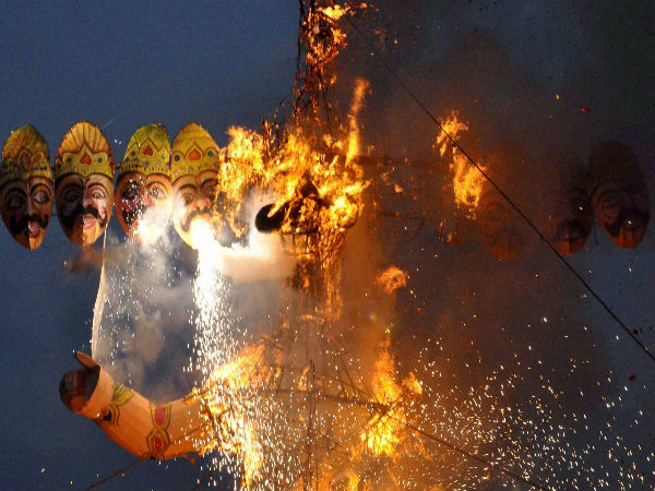  Dussehra 2020: सर्वसिद्धिदायक होती है दशहरा की तिथि, अबूझ मुहूर्त में किये जाते हैं शुभ कार्य